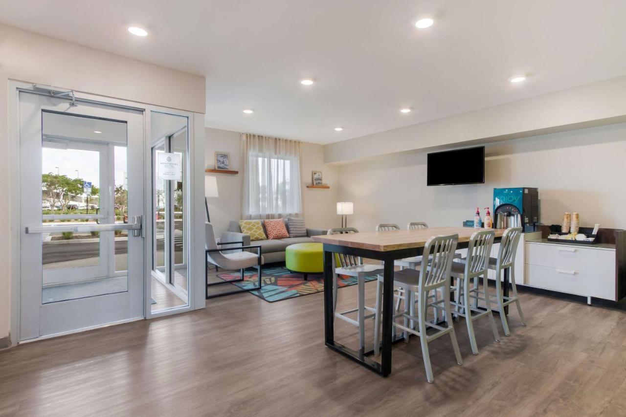 Woodspring Suites Тамарак Екстериор снимка