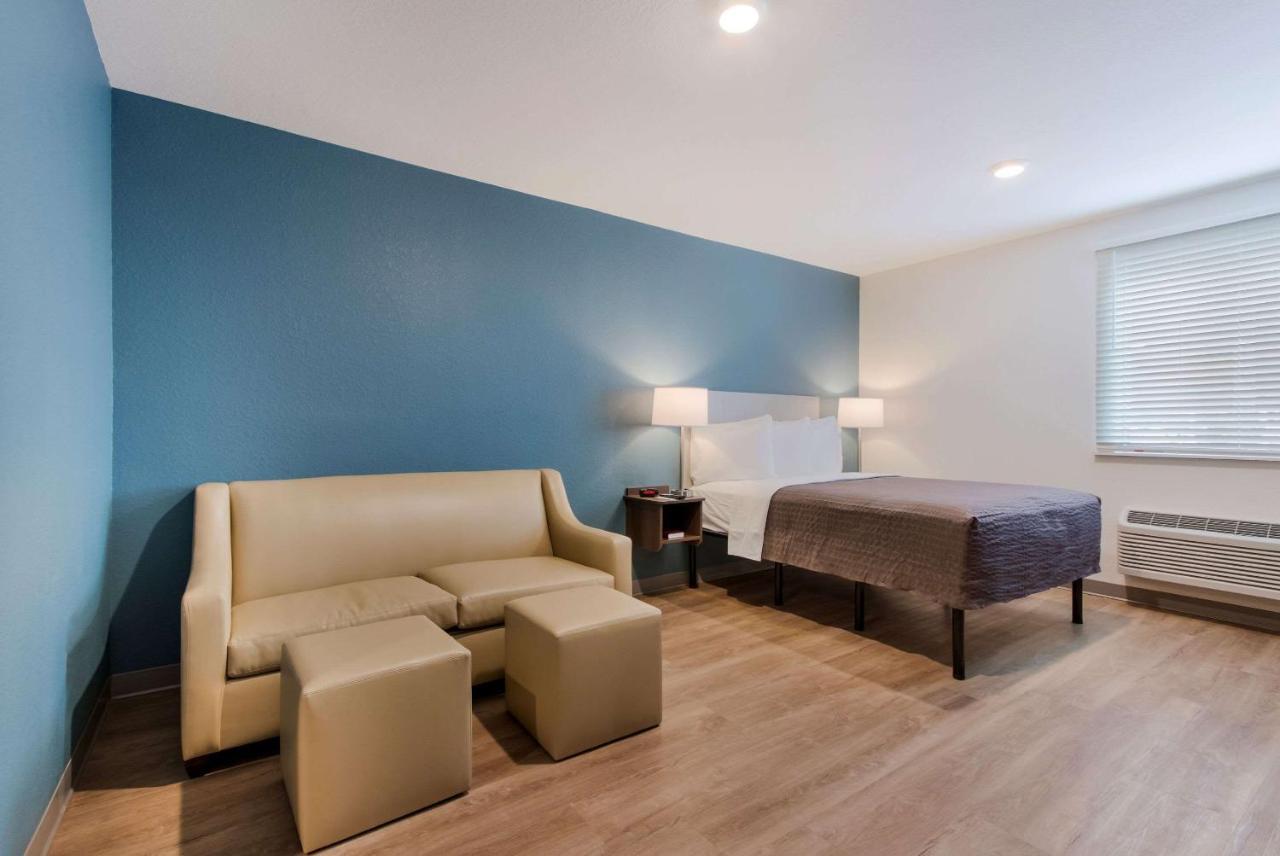 Woodspring Suites Тамарак Екстериор снимка